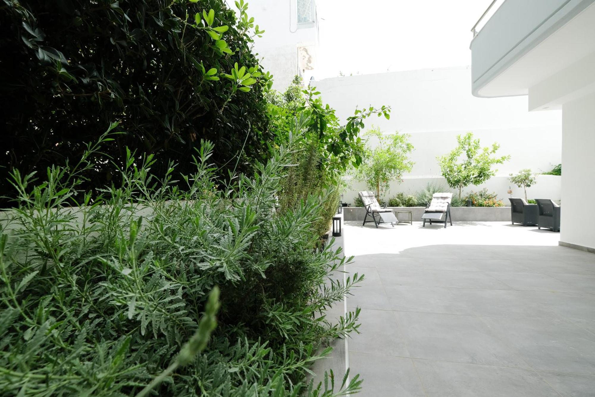 Rhodes Retreat: Modern Comfort In Serene Luxury Родос Экстерьер фото