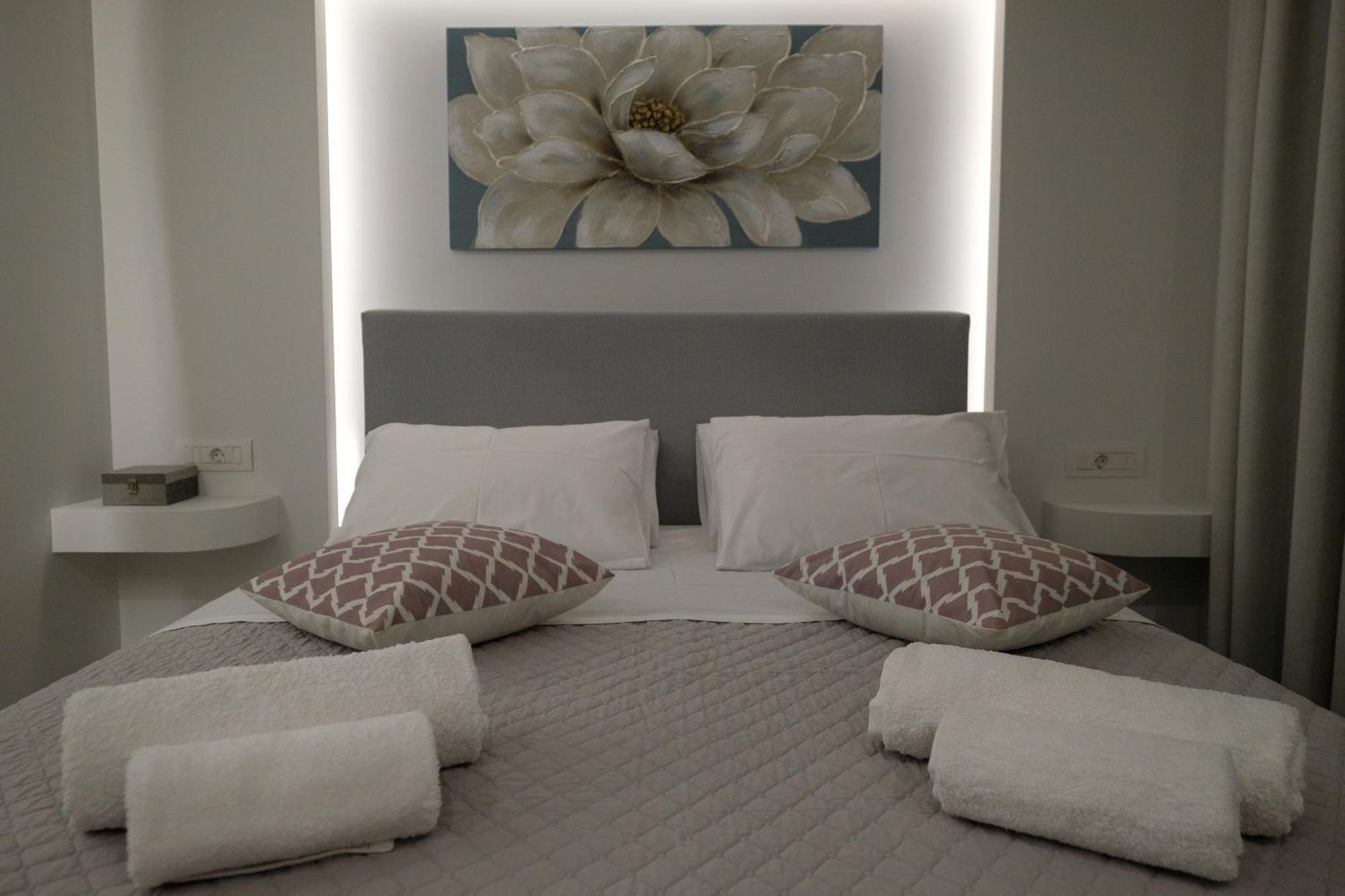 Rhodes Retreat: Modern Comfort In Serene Luxury Родос Экстерьер фото